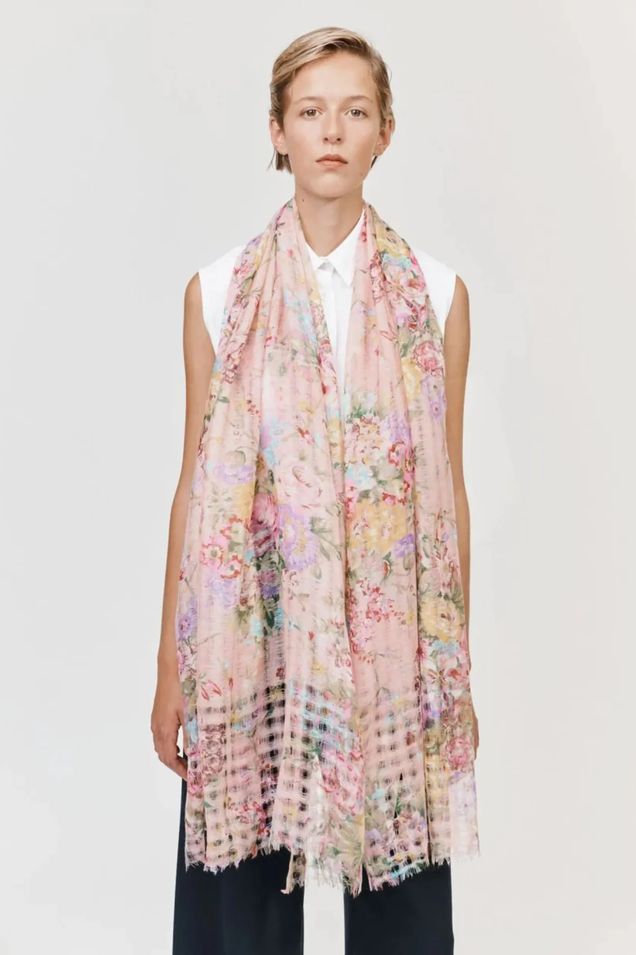 Elegant Fleur 1 Shawl - Premium Epice Design