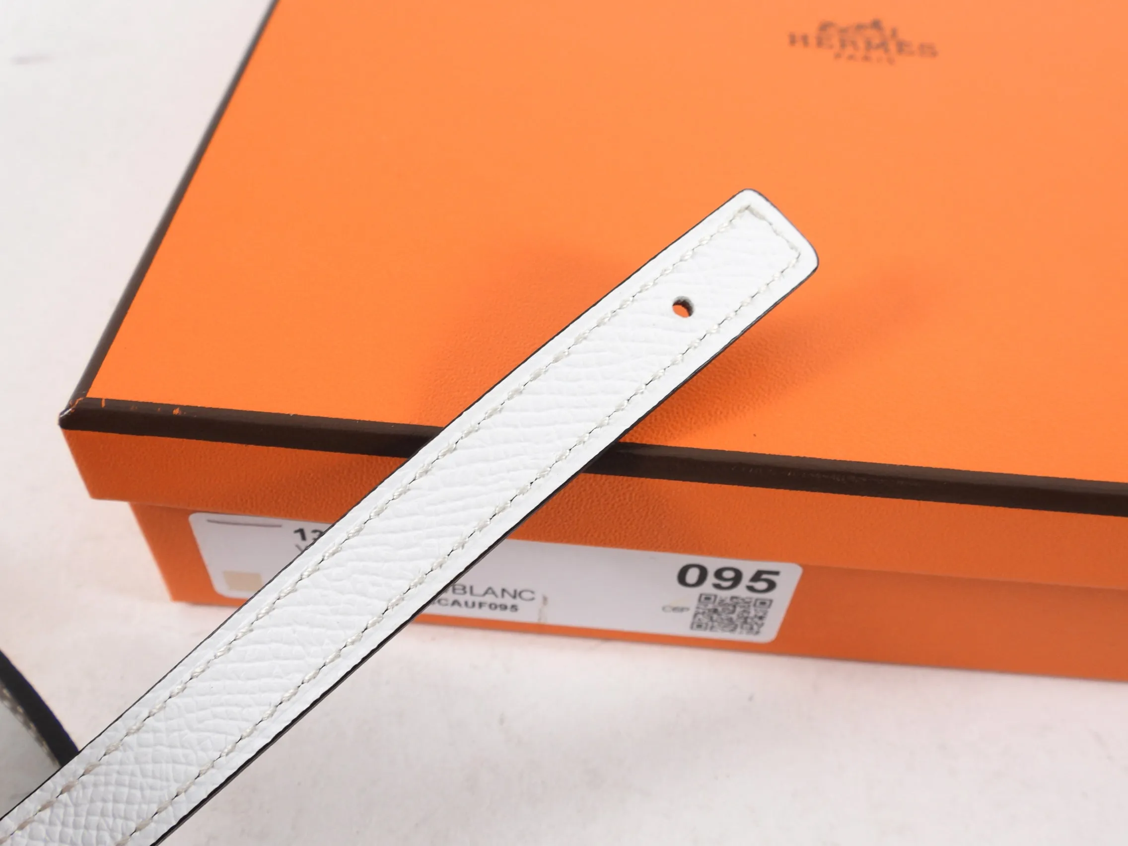 Hermes 13mm Leather Belt Strap - Etoupe and White - Size 95cm