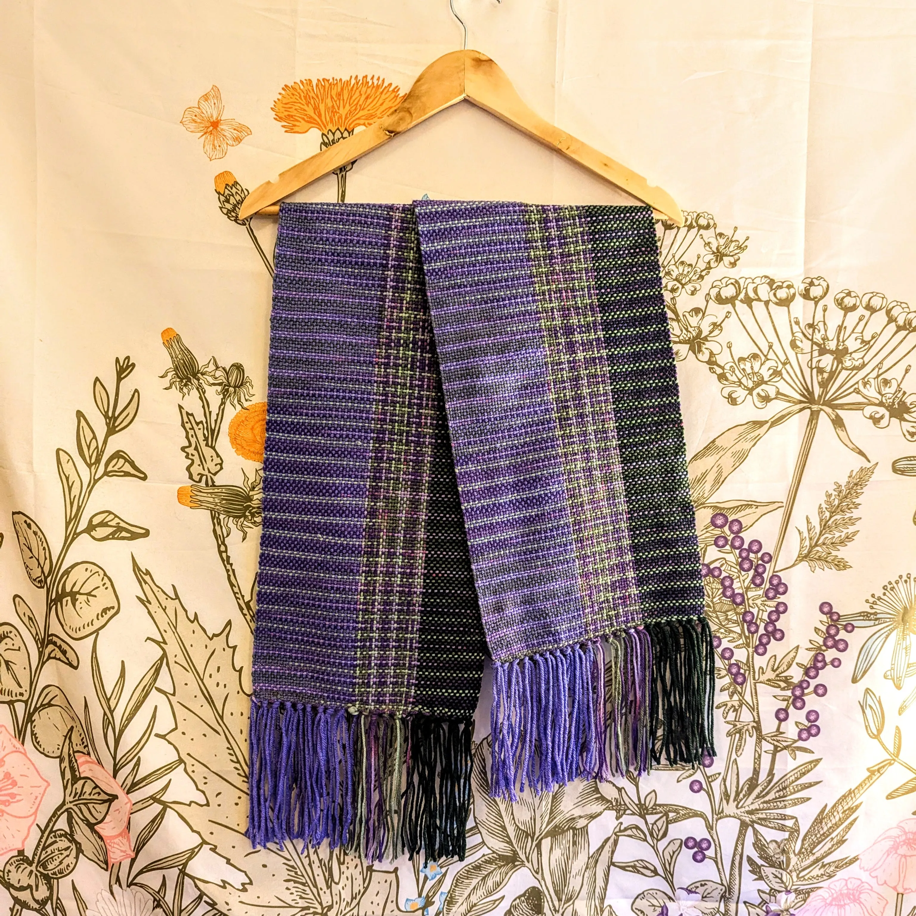 Martha's Vineyard Grapes Hypoallergenic Scarf